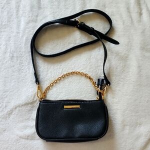 Elegant Black Leather Crossbody Bag